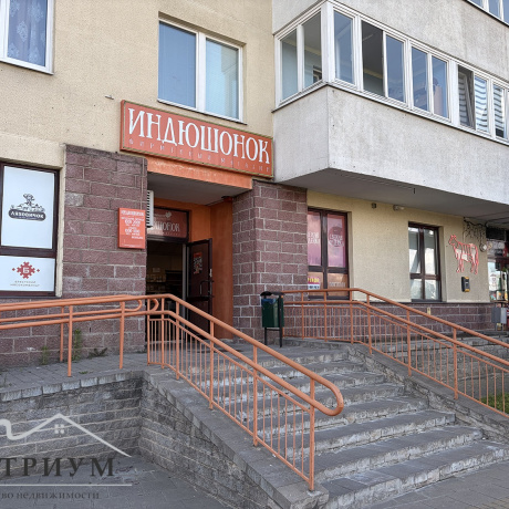 Фотография Аренда торгового помещения 56,6м2 на ул. Жуковского, 2 - фото 1