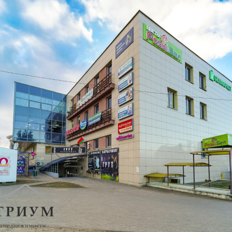 Фотография Арендатор не оплачивает услуги агентства!!! В ТЦ &laquo; Перекресток&raquo; сдается торговое помещение по адресу д. Боровляны ул. Березовая 108 - фото 1