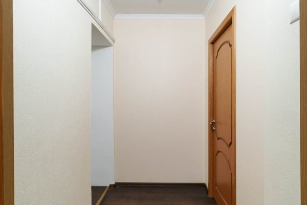 ПОМЕЩЕНИЕ ПОД ОФИС/СФЕРУ УСЛУГ 33,2м2, ул. Передовая 15 - фото 3
