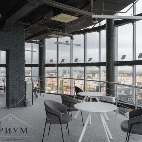 Фотография Аренда офиса на 30-м этаже 695 м2 в БЦ &laquo;Royal Plaza&raquo; пр-т Победителей 7А - фото 4