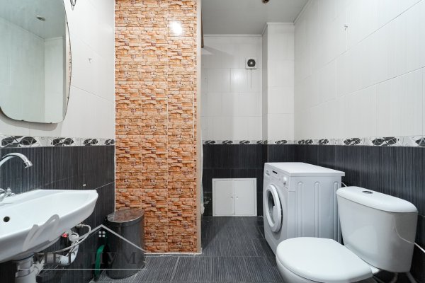 Офисные помещения 264,2 кв м Долгиновский тракт 149а2 офис  - фото 4