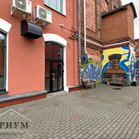Фотография Шоурум / концепт-стор в самом атмосферном дворе Минска! Октябрьская 23А &mdash; 39.9 м&sup2; - фото 9