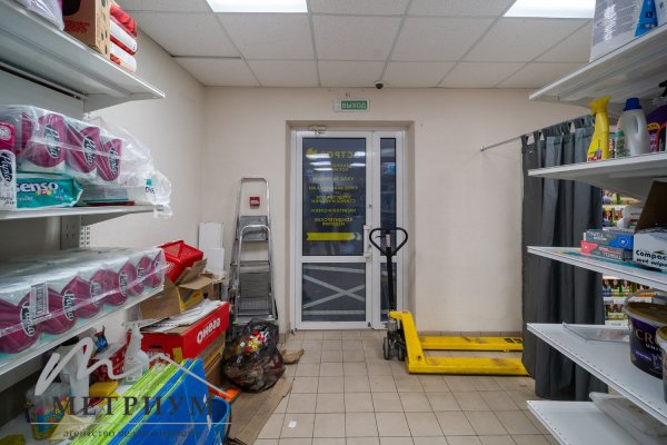 Арендатор не оплачивается услуги агентства! Аренда помещения в прикассовой зоне Евроопта по адресу Асаналиева 44 - фото 7