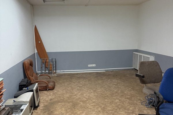 Арендатор не оплачивается услуги агентства!  Офисы по адресу г.Минск, ул Бирюзова 12А, площадью 47.2м2, 31 м2 и 21 м2. - фото 16