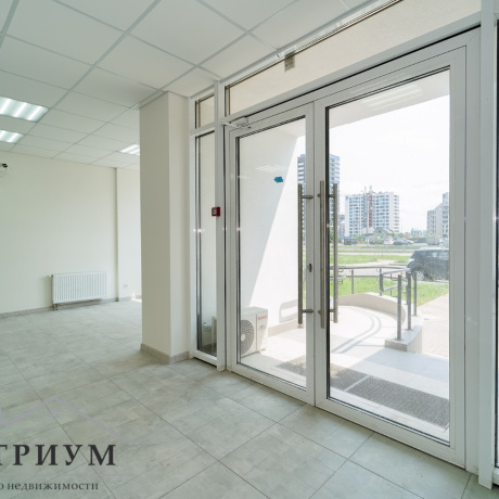 Фотография Коммерческое помещение С РЕМОНТОМ по Лученка,9 37,6 кв.м. - фото 5