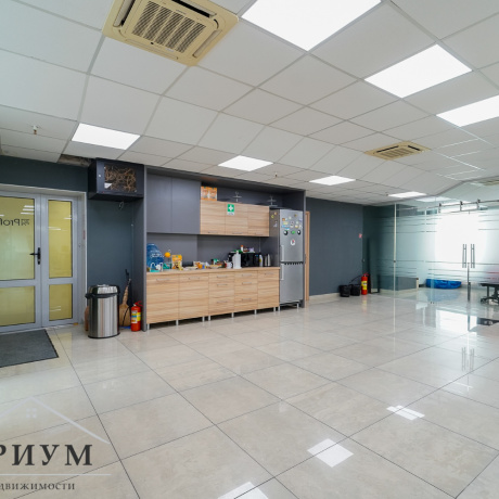 Фотография Офис 181,9 м2 в ROYAL PLAZA, пр-т Победителей, 7а - фото 4