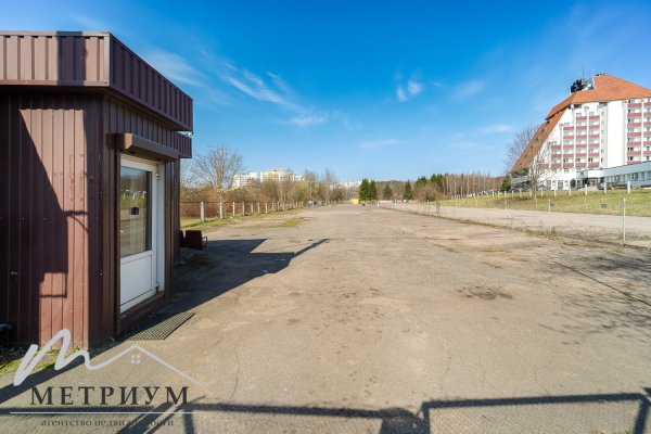 Открытая площадка 6717кв.м., ул. Карбышева 25А - фото 1