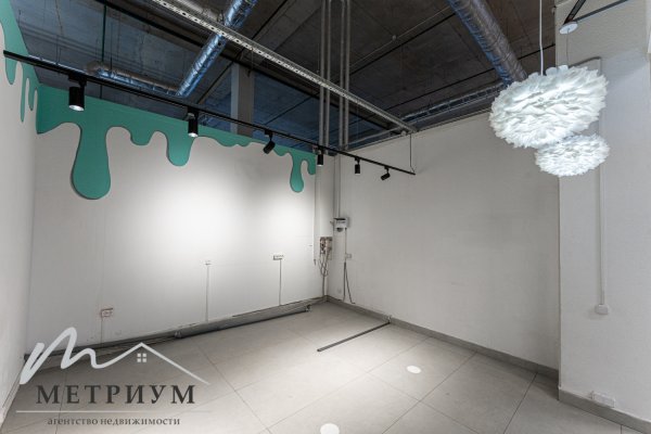 Арендатор не оплачивается услуги агентства!  Сдается помещение в прикассовой зоне торгового центра по адресу г.Минск ул Рудобельская 3, 16 м2 - фото 9