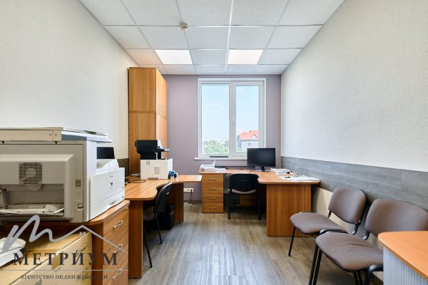 Офис 26,7 м2 в БЦ «Добродеево» ул. Ратомская, 1Б - фото 3