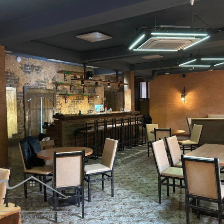 Фотография Аренда готового кафе 177 м&sup2; в Лошице с террасой и мебелью - фото 2