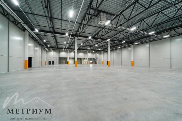 Склад + офис + помещения под персонал 2516,29кв.м., ул. Танковая 2 - фото 3
