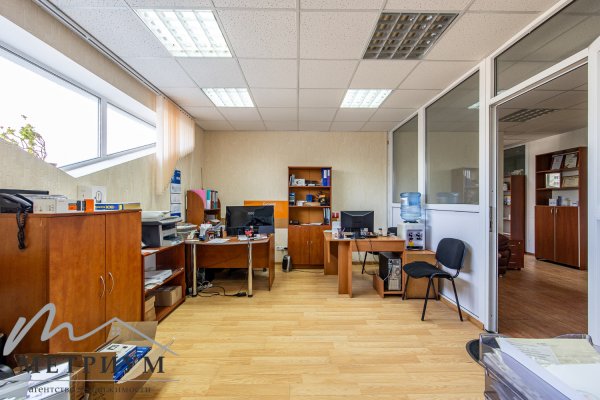 Продажа офиса 109,5кв.м. ул. Аэродромная 125 - фото 5