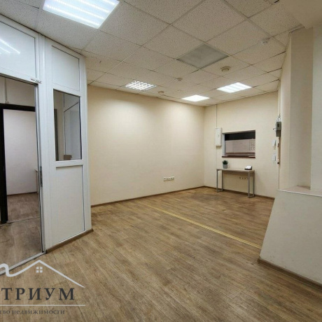 Фотография Сдаётся помещение 74,2 м&sup2; с отдельным входом &mdash; Тростенецкая 3, Минск - фото 4