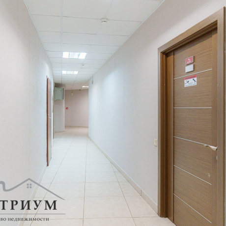 Фотография Аренда офисных помещений от 21,6 до 175,2 м2 возле ст. метро &laquo;Кунцевщина&raquo;, Домбровская 9 - фото 5