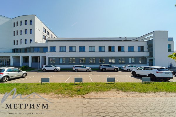  Помещение под ОФИС и СФЕРУ УСЛУГ 955.90 кв.м. ул. Нарочанская 11 - фото 2