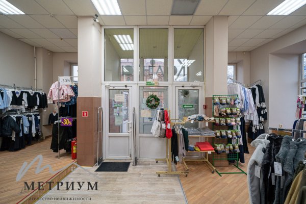 Арендатор не оплачивается услуги агентства!  Сдается помещение с ремонтом по адресу г. Минск  ул Свердлова 22, площадью 546.3м.   - фото 4