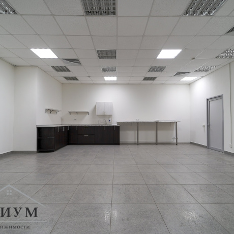 Фотография  Помещение под ОФИС и СФЕРУ УСЛУГ 955.90 кв.м. ул. Нарочанская 11 - фото 6
