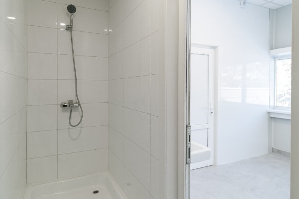 Склад + офис + помещения под персонал 2516,29кв.м., ул. Танковая 2 - фото 6