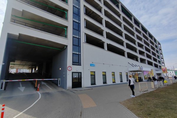 Купить машино-место в Лошице, ул. С. Монюшко, 6 - фото 2