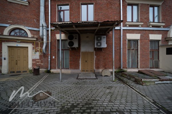 Арендатор не оплачивается услуги агентства!  Сдается помещение с ремонтом по адресу г. Минск  ул Свердлова 22, площадью 546.3м.   - фото 15