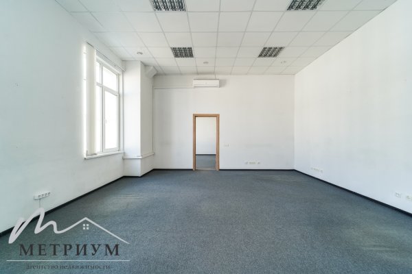 В БЦ &laquo;Тайм&raquo; сдается в аренду офис 71.3 м&sup2; рядом с метро, ул. Толбухина, 2 - фото 13