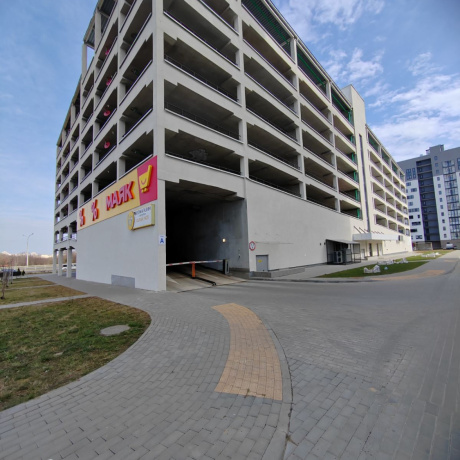 Фотография Купить машино-место в Лошице, ул. С. Монюшко, 6 - фото 1