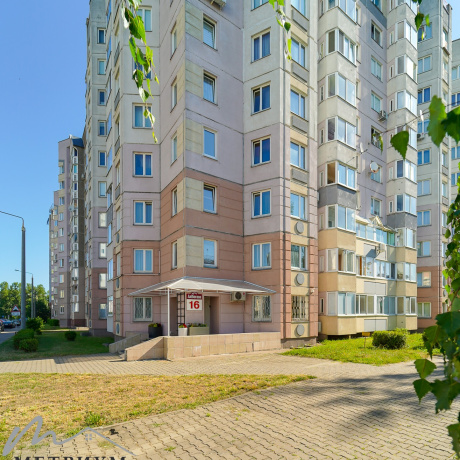 Фотография Офис 173,3 м2, ул. Алибегова, 16 - фото 1