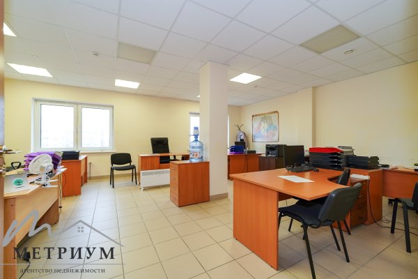 ОФИС 41,9м в бизнес-центре «Портал» ул. Прушинских 31А - фото 1