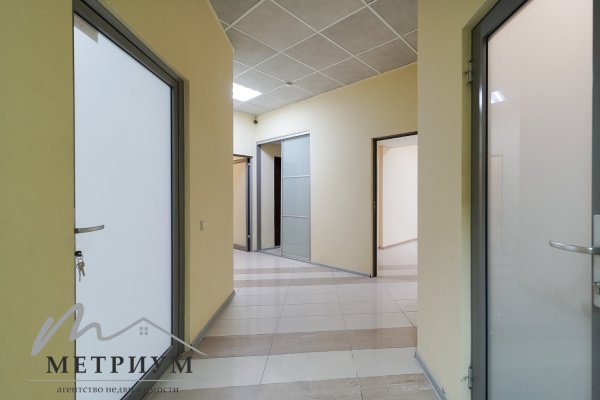 Офис 94.5 м&sup2; на 3 кабинета по адресу Быховская 37 - фото 1