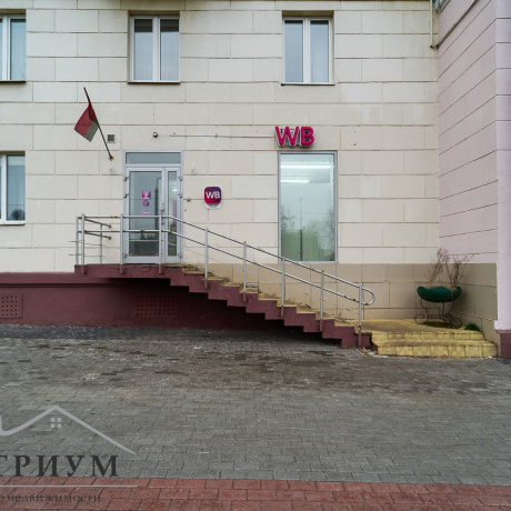 Фотография Покупатель не оплачивает услуги агентства! Продается торговое помещение с арендатором по адресу г.Минск пр-т Партизанский 13,  площадью 73.9 кв.м - фото 1