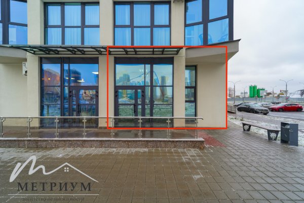 Помещение в MINSK-WORLD с ремонтом 37,0 кв.м. Теслы д.26 - фото 1