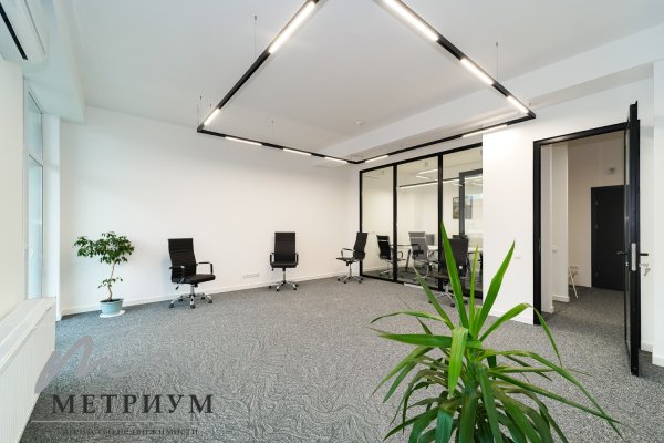 Престижный офис рядом с Немигой. Мясникова, 27 - фото 1