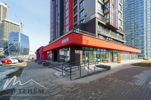 Сдается в аренду торговое помещение по адресу Братская 11 - фото 1