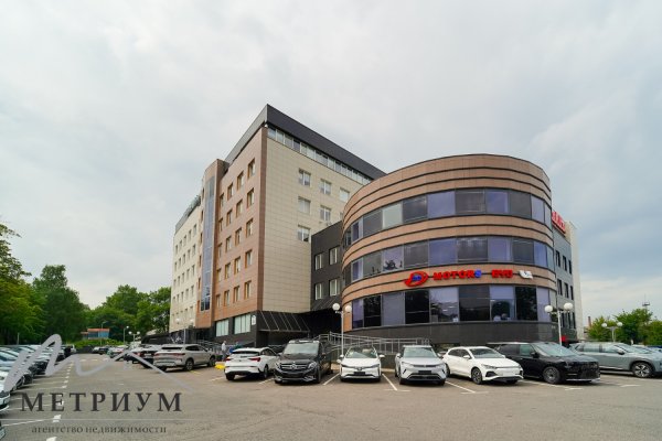 Торгово-офисное помещение, площадью 288 кв.м. ул Бирюзова 10А. ЭКСКЛЮЗИВНОЕ ПРЕДЛОЖЕНИЕ, СПЕШИТЕ!!!  - фото 1