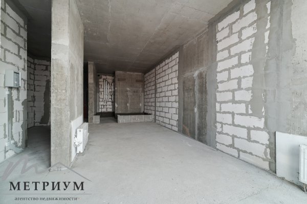 Торговое помещение 47,4 кв.м. на Кижеватова, 1 - фото 1