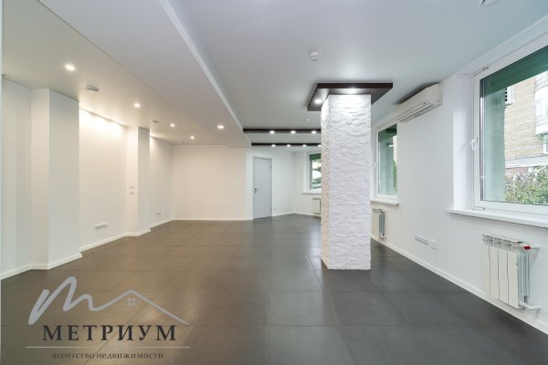 Торговое помещение ул. Леонида Беды д.40 - фото 1