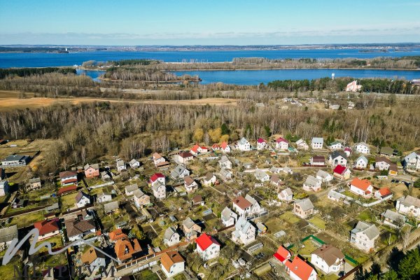 Уютная дача с большим гаражом и баней в СТ Криничанка - фото 1