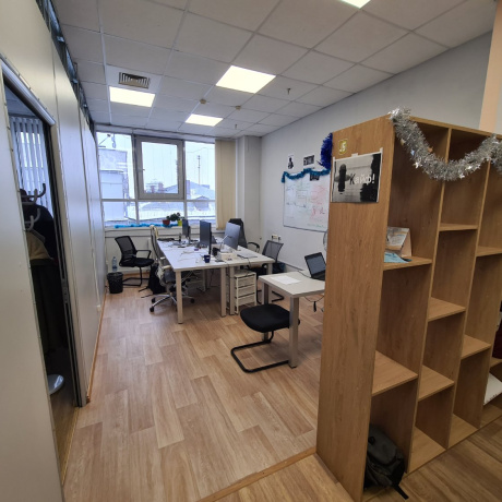 Фотография Сдается в аренду офис 82 м.кв. ТЦ &quot;Силуэт&quot; - фото 5