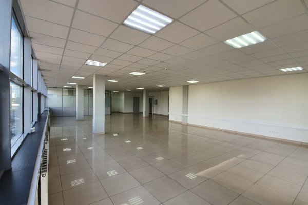 Офисные  помещения 193м2  - фото 7