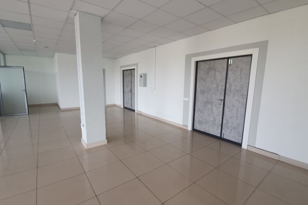 Офисные  помещения 193м2  - фото 4