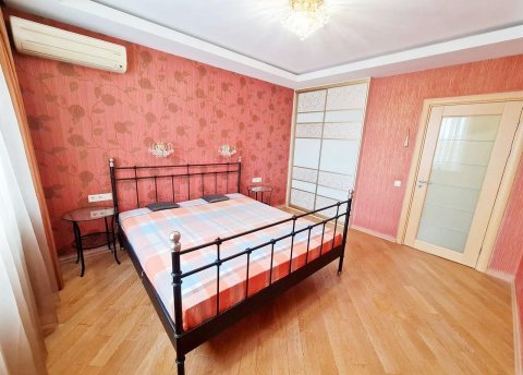 4-комнатная квартира по адресу Притыцкого ул., д. 83 - фото 8