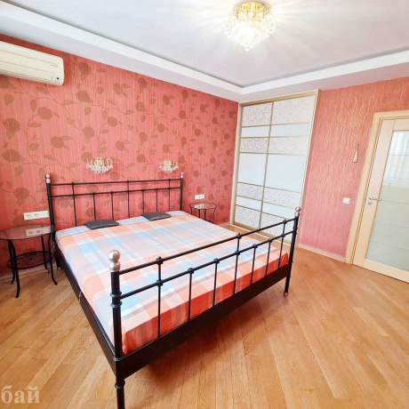 Фотография 4-комнатная квартира по адресу Притыцкого ул., д. 83 - фото 8