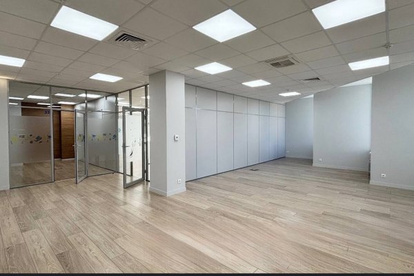 Светлое офисное пространство 446 м&sup2; после красивого ремонта на 4 этаже в БЦ &laquo;Каскад Альфа&raquo; (Минск, ул Кальварийская, 42) - фото 4