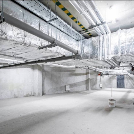 Фотография Сдаётся в аренду подвал 160 м&sup2; на проспекте Победителей, 102/А Соседи: Burger King и Додо Пицца. - фото 2