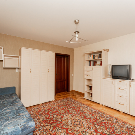 Фотография 4-комнатная квартира по адресу Долгиновский тракт, 50 - фото 10