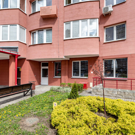 Фотография Аренда многофункционального помещения 76,8 кв.м. в ЖК Мегаполис рядом со ст.м. Малиновка. - фото 12