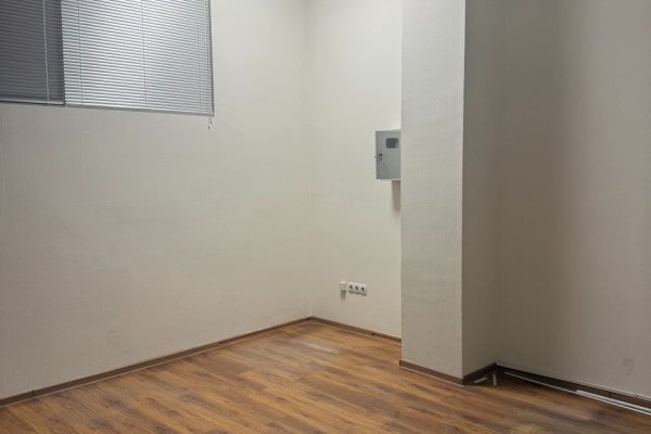 Сдаётся в аренду  помещение под офис в БЦ Европа на 4 этаже, кабинетная система. - фото 7