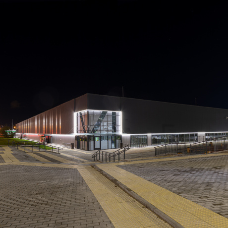 Фотография Аренда торгового помещения в ТЦ 4 сезона на Скрипникова. Открытие 16 декабря! - фото 3