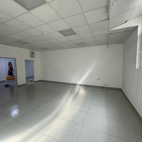 Фотография Торговое помещение 40,2 кв.м. в аренду. г. Заславль. - фото 12