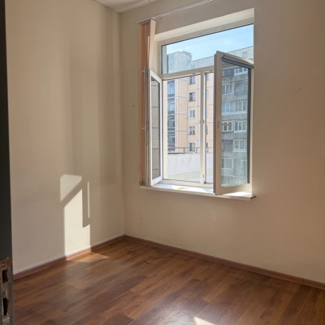 Фотография Сдаётся в аренду  помещение под офис в БЦ Европа на 4 этаже, кабинетная система. - фото 5